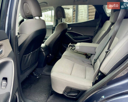 Серый Хендай Санта Фе, объемом двигателя 2.36 л и пробегом 110 тыс. км за 15500 $, фото 32 на Automoto.ua