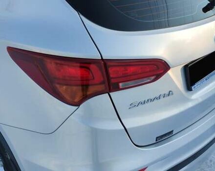 Серый Хендай Санта Фе, объемом двигателя 2.36 л и пробегом 100 тыс. км за 19500 $, фото 7 на Automoto.ua