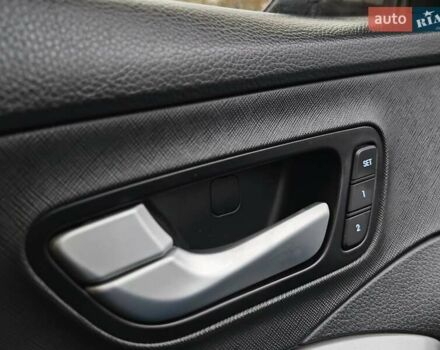 Сірий Хендай Санта Фе, об'ємом двигуна 2.2 л та пробігом 195 тис. км за 19500 $, фото 71 на Automoto.ua