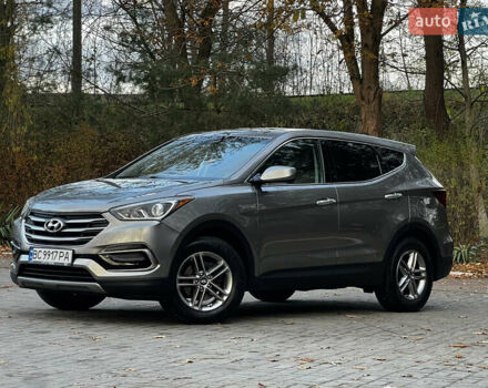 Серый Хендай Санта Фе, объемом двигателя 2.36 л и пробегом 147 тыс. км за 14700 $, фото 4 на Automoto.ua