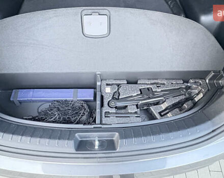 Серый Хендай Санта Фе, объемом двигателя 2 л и пробегом 214 тыс. км за 18700 $, фото 28 на Automoto.ua