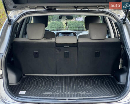 Серый Хендай Санта Фе, объемом двигателя 2.36 л и пробегом 147 тыс. км за 14700 $, фото 118 на Automoto.ua