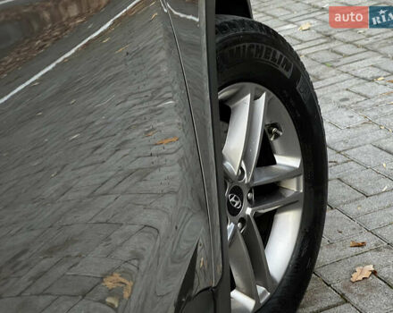 Серый Хендай Санта Фе, объемом двигателя 2.36 л и пробегом 147 тыс. км за 14700 $, фото 69 на Automoto.ua