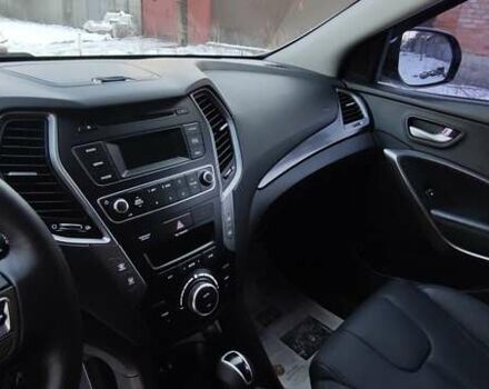 Серый Хендай Санта Фе, объемом двигателя 2.36 л и пробегом 100 тыс. км за 19500 $, фото 17 на Automoto.ua