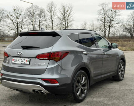 Серый Хендай Санта Фе, объемом двигателя 2.2 л и пробегом 131 тыс. км за 24000 $, фото 15 на Automoto.ua