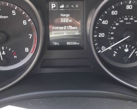 Серый Хендай Санта Фе, объемом двигателя 2.4 л и пробегом 160 тыс. км за 13000 $, фото 11 на Automoto.ua