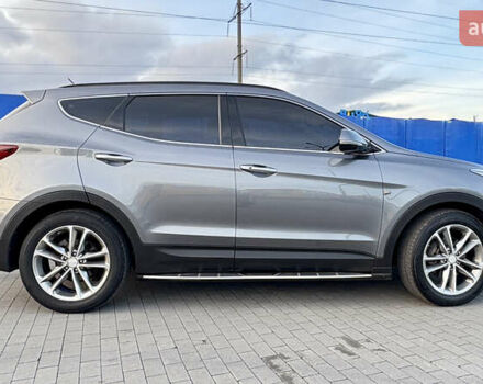 Серый Хендай Санта Фе, объемом двигателя 2 л и пробегом 214 тыс. км за 18700 $, фото 11 на Automoto.ua
