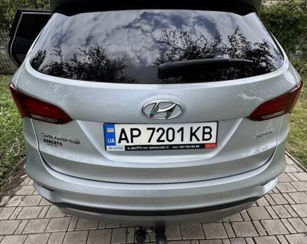 Сірий Хендай Санта Фе, об'ємом двигуна 2.36 л та пробігом 187 тис. км за 15600 $, фото 3 на Automoto.ua