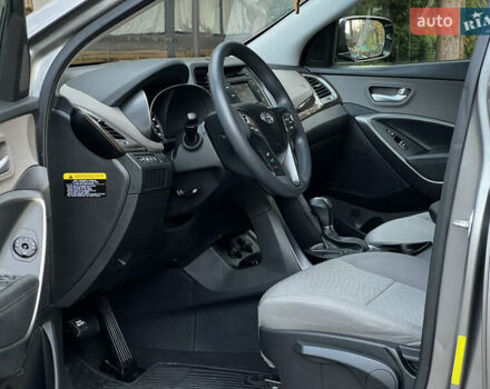 Серый Хендай Санта Фе, объемом двигателя 2.36 л и пробегом 147 тыс. км за 14700 $, фото 75 на Automoto.ua