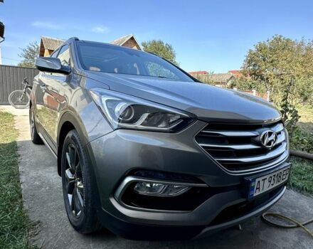 Серый Хендай Санта Фе, объемом двигателя 2 л и пробегом 104 тыс. км за 19400 $, фото 10 на Automoto.ua