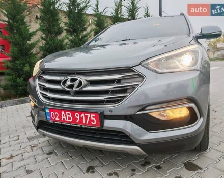 Сірий Хендай Санта Фе, об'ємом двигуна 2.2 л та пробігом 195 тис. км за 19500 $, фото 15 на Automoto.ua