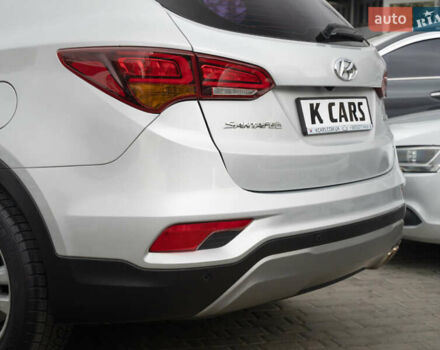 Сірий Хендай Санта Фе, об'ємом двигуна 2.2 л та пробігом 135 тис. км за 18300 $, фото 6 на Automoto.ua