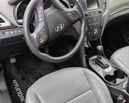 Сірий Хендай Санта Фе, об'ємом двигуна 2.36 л та пробігом 140 тис. км за 16300 $, фото 6 на Automoto.ua