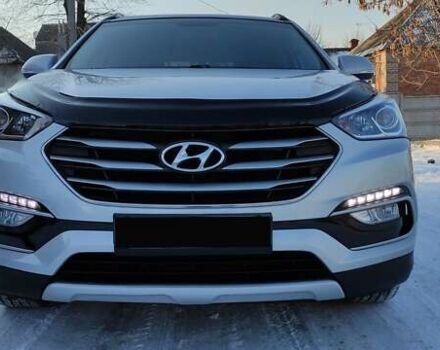 Серый Хендай Санта Фе, объемом двигателя 2.36 л и пробегом 100 тыс. км за 19500 $, фото 1 на Automoto.ua