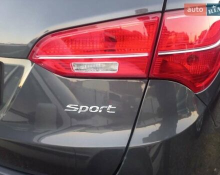 Серый Хендай Санта Фе, объемом двигателя 2.36 л и пробегом 216 тыс. км за 11650 $, фото 5 на Automoto.ua