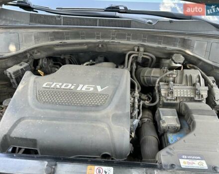 Серый Хендай Санта Фе, объемом двигателя 2.2 л и пробегом 223 тыс. км за 20250 $, фото 32 на Automoto.ua