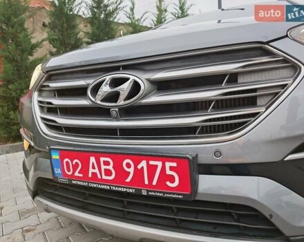 Сірий Хендай Санта Фе, об'ємом двигуна 2.2 л та пробігом 195 тис. км за 19500 $, фото 13 на Automoto.ua
