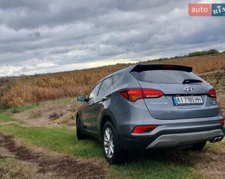 Хендай Санта Фе 2017 в Чернобае на Automoto.ua Серый Хендай Санта Фе, объемом двигателя 2.2 л и пробегом 163 тыс. км за 21700 $, фото 1 на Automoto.ua