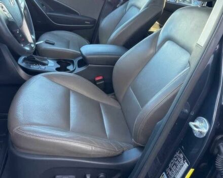 Серый Хендай Санта Фе, объемом двигателя 3.3 л и пробегом 62 тыс. км за 8200 $, фото 7 на Automoto.ua