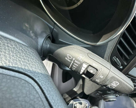 Серый Хендай Санта Фе, объемом двигателя 2 л и пробегом 150 тыс. км за 21899 $, фото 25 на Automoto.ua