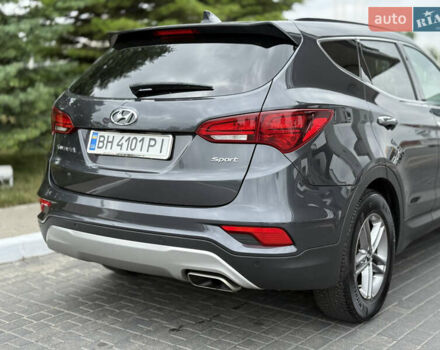 Серый Хендай Санта Фе, объемом двигателя 2.4 л и пробегом 120 тыс. км за 20000 $, фото 28 на Automoto.ua