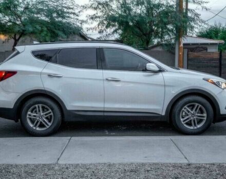 Серый Хендай Санта Фе, объемом двигателя 2.4 л и пробегом 54 тыс. км за 11500 $, фото 3 на Automoto.ua