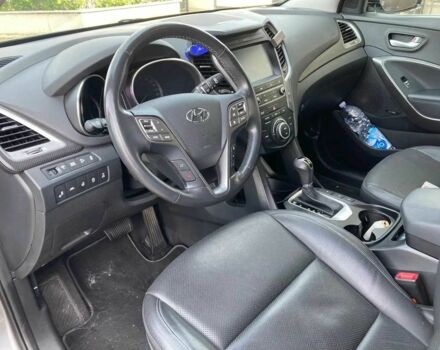 Серый Хендай Санта Фе, объемом двигателя 2.2 л и пробегом 75 тыс. км за 18100 $, фото 5 на Automoto.ua