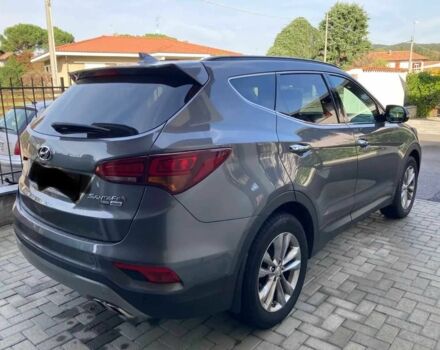 Серый Хендай Санта Фе, объемом двигателя 2.2 л и пробегом 75 тыс. км за 18100 $, фото 2 на Automoto.ua