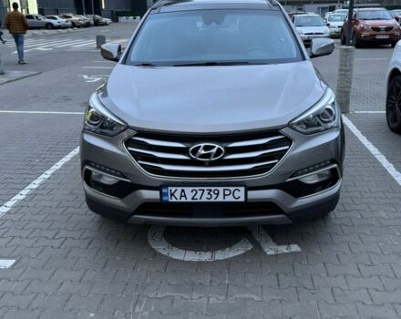 Хендай Санта Фе 2017 в Киеве на Automoto.ua Серый Хендай Санта Фе, объемом двигателя 2 л и пробегом 133 тыс. км за 19000 $, фото 1 на Automoto.ua