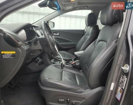 Серый Хендай Санта Фе, объемом двигателя 2 л и пробегом 68 тыс. км за 3100 $, фото 6 на Automoto.ua