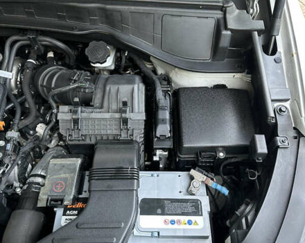 Серый Хендай Санта Фе, объемом двигателя 2 л и пробегом 150 тыс. км за 21899 $, фото 59 на Automoto.ua