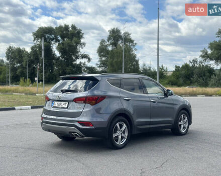 Серый Хендай Санта Фе, объемом двигателя 2.2 л и пробегом 230 тыс. км за 21500 $, фото 4 на Automoto.ua