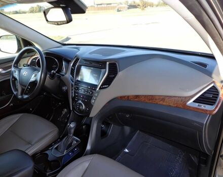 Сірий Хендай Санта Фе, об'ємом двигуна 3.3 л та пробігом 50 тис. км за 7800 $, фото 10 на Automoto.ua