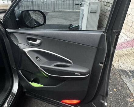 Сірий Хендай Санта Фе, об'ємом двигуна 2.2 л та пробігом 51 тис. км за 25200 $, фото 10 на Automoto.ua