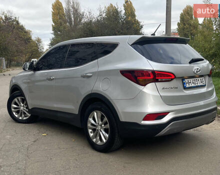 Сірий Хендай Санта Фе, об'ємом двигуна 2 л та пробігом 78 тис. км за 21700 $, фото 7 на Automoto.ua