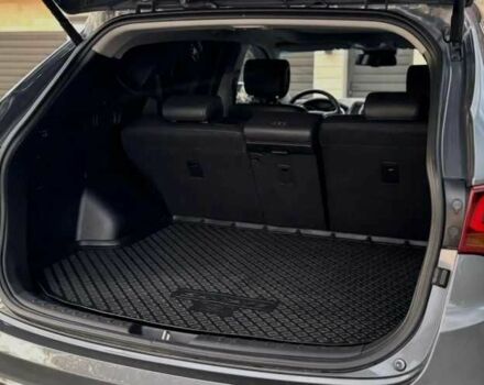 Серый Хендай Санта Фе, объемом двигателя 2.2 л и пробегом 103 тыс. км за 8700 $, фото 23 на Automoto.ua