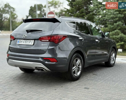 Серый Хендай Санта Фе, объемом двигателя 2.4 л и пробегом 120 тыс. км за 20000 $, фото 23 на Automoto.ua