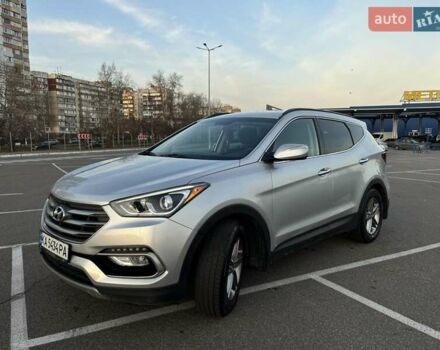 Серый Хендай Санта Фе, объемом двигателя 2.4 л и пробегом 137 тыс. км за 16200 $, фото 8 на Automoto.ua