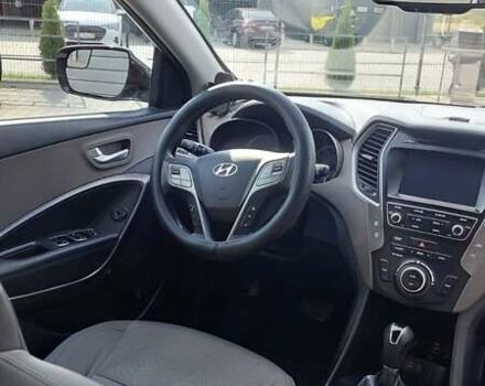 Сірий Хендай Санта Фе, об'ємом двигуна 2.36 л та пробігом 132 тис. км за 14500 $, фото 4 на Automoto.ua