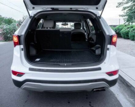 Серый Хендай Санта Фе, объемом двигателя 2.4 л и пробегом 54 тыс. км за 11500 $, фото 10 на Automoto.ua