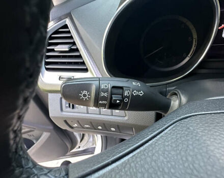 Серый Хендай Санта Фе, объемом двигателя 2 л и пробегом 150 тыс. км за 21899 $, фото 24 на Automoto.ua