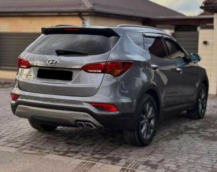 Серый Хендай Санта Фе, объемом двигателя 2.2 л и пробегом 103 тыс. км за 8700 $, фото 10 на Automoto.ua