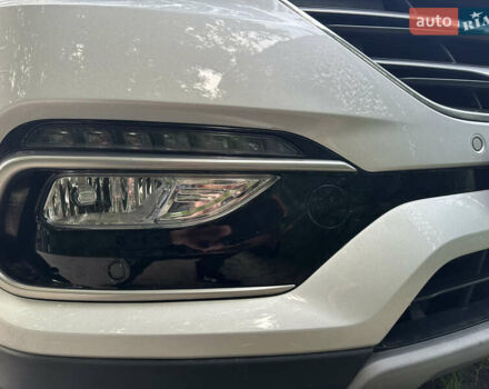 Серый Хендай Санта Фе, объемом двигателя 2 л и пробегом 150 тыс. км за 21899 $, фото 21 на Automoto.ua