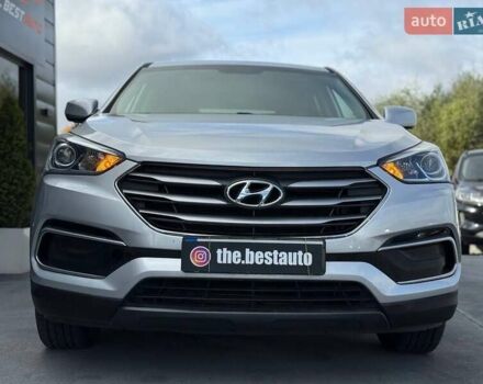 Серый Хендай Санта Фе, объемом двигателя 2.36 л и пробегом 123 тыс. км за 16900 $, фото 16 на Automoto.ua
