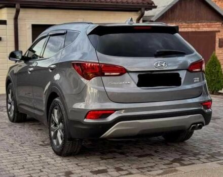 Серый Хендай Санта Фе, объемом двигателя 2.2 л и пробегом 103 тыс. км за 8700 $, фото 7 на Automoto.ua