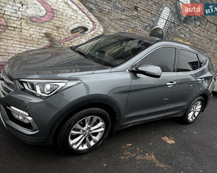 Сірий Хендай Санта Фе, об'ємом двигуна 2.2 л та пробігом 51 тис. км за 25200 $, фото 5 на Automoto.ua