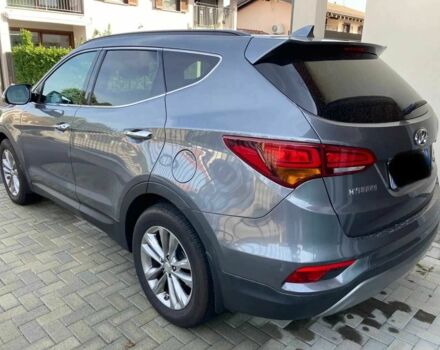 Серый Хендай Санта Фе, объемом двигателя 2.2 л и пробегом 75 тыс. км за 18100 $, фото 3 на Automoto.ua