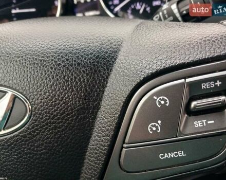 Хендай Санта Фе 2017 в Чернобае на Automoto.ua Серый Хендай Санта Фе, объемом двигателя 2.2 л и пробегом 163 тыс. км за 21700 $, фото 66 на Automoto.ua