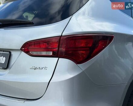 Серый Хендай Санта Фе, объемом двигателя 2.36 л и пробегом 123 тыс. км за 16900 $, фото 12 на Automoto.ua