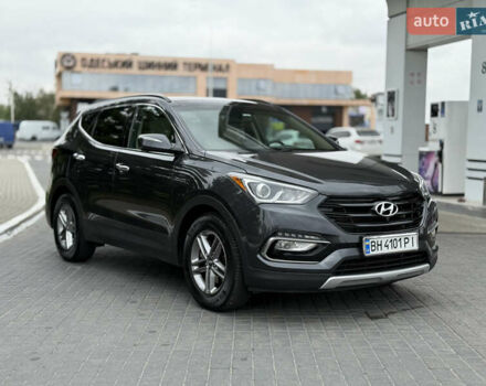 Серый Хендай Санта Фе, объемом двигателя 2.4 л и пробегом 120 тыс. км за 20000 $, фото 3 на Automoto.ua